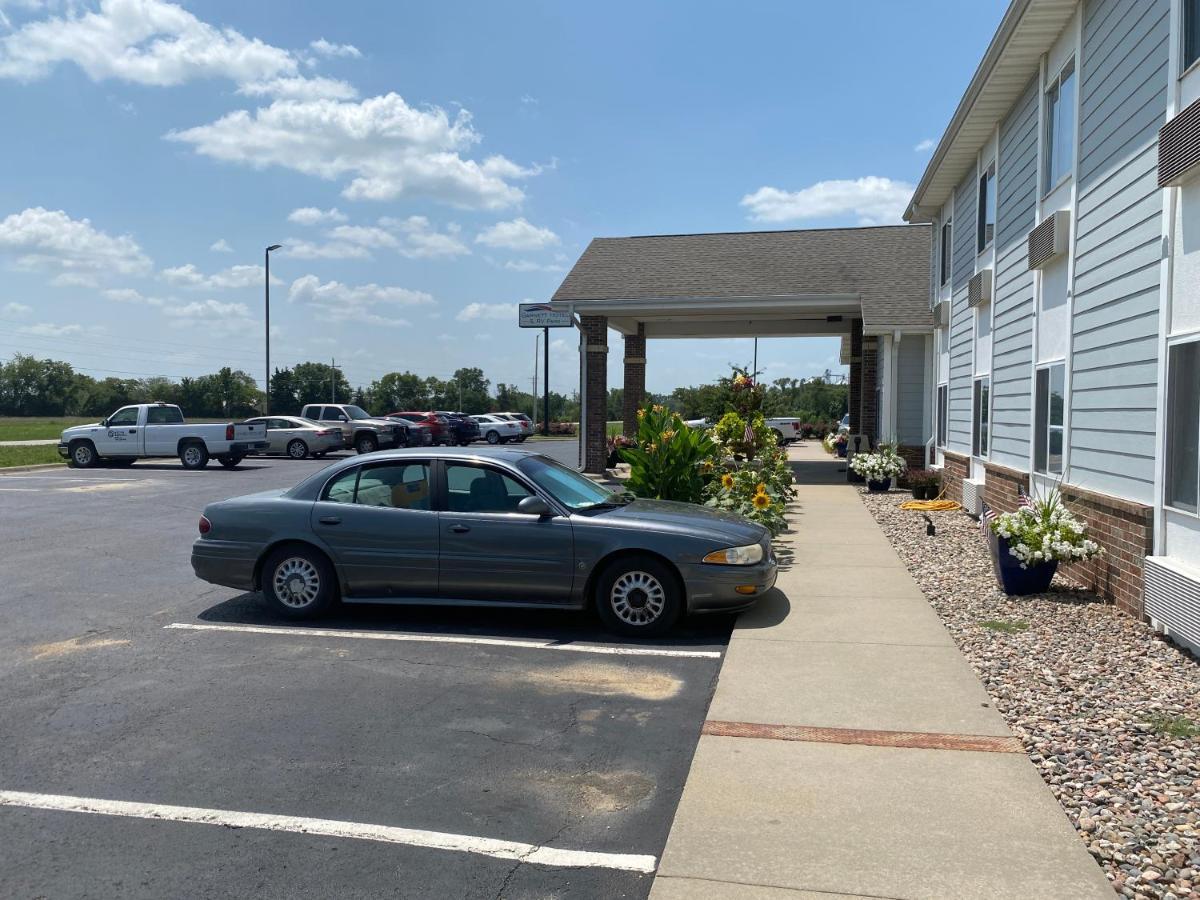 Garnett Hotel & Rv Park Exterior foto